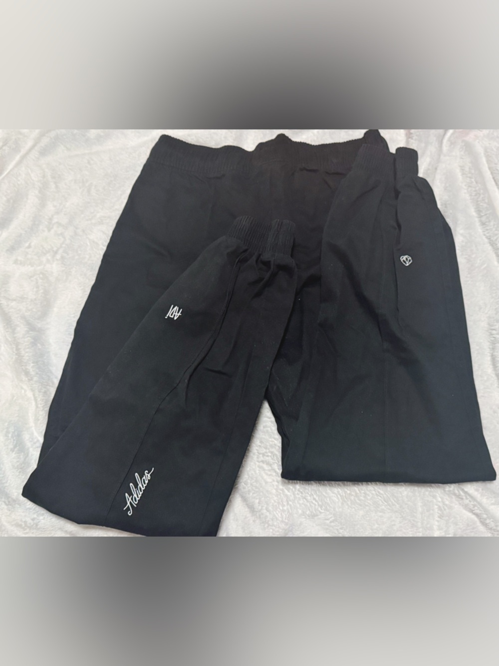 Adidas LOOSE PANTS WITH HEALING CRYSTALS-INSPIRED GRAPHICS